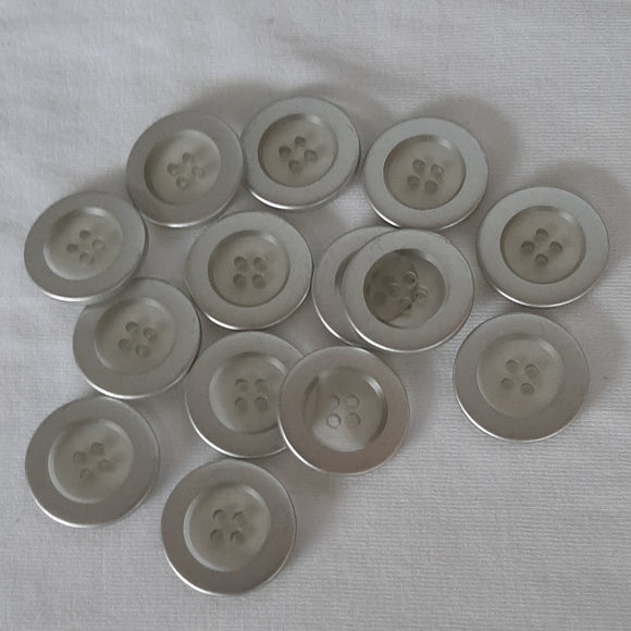 Button Singles - Plastic 22mm 