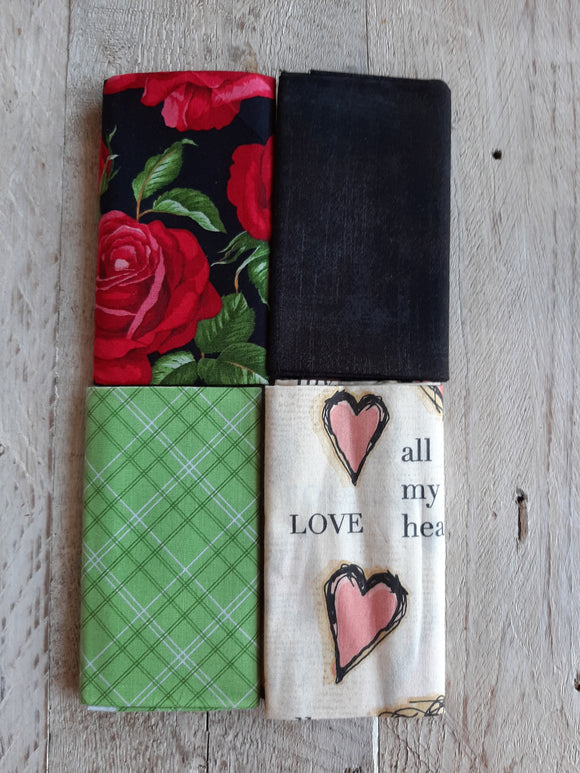 Fat Quarter Fabric Pack - Hearts and Roses